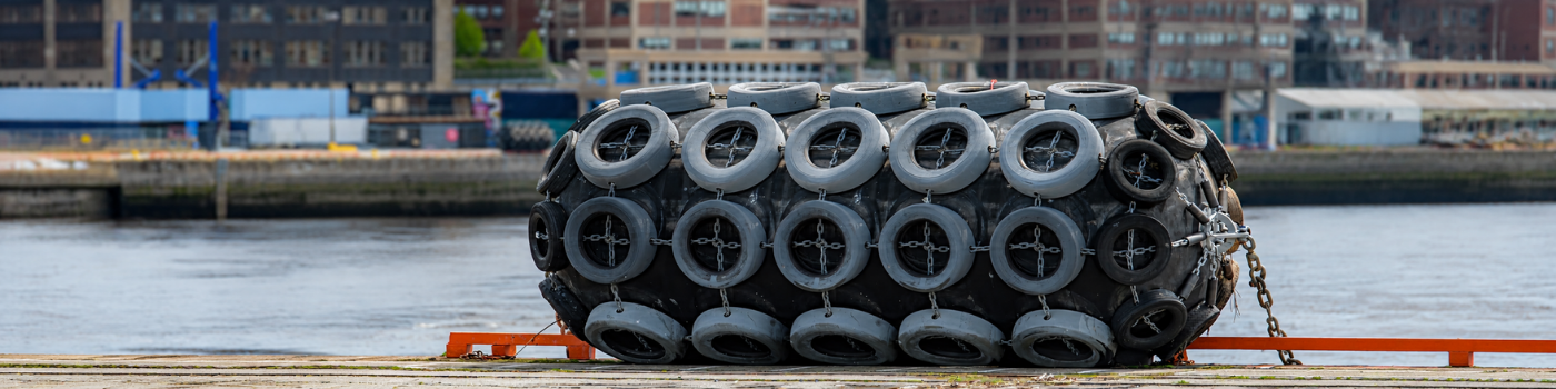 Pneumatic Fenders